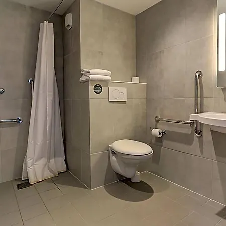 B&B Hotel Epernay Hotel 2*