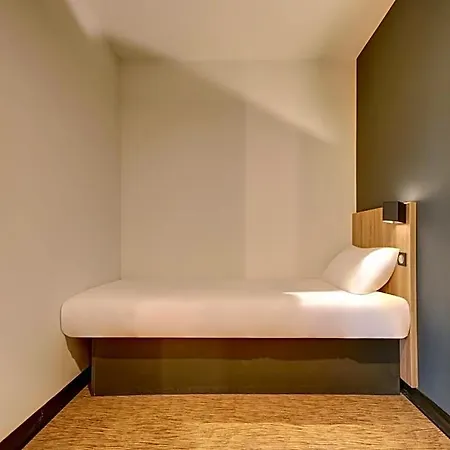 B&B Hotel Epernay Hotel